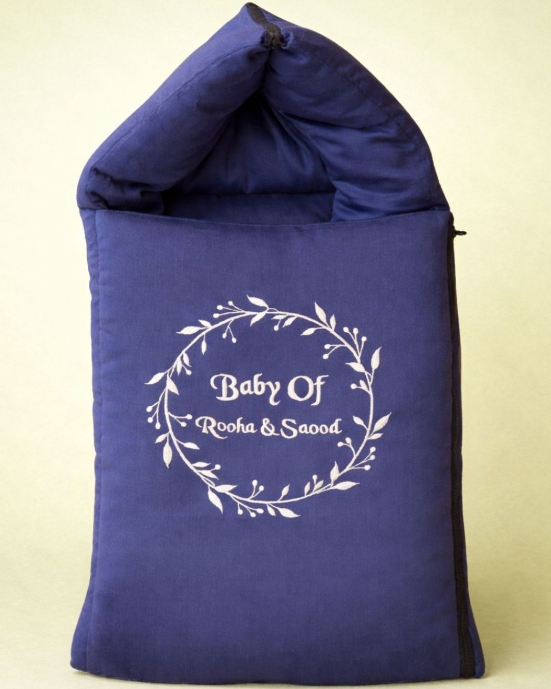 Blue Royal Nest, baby carry nest, another view