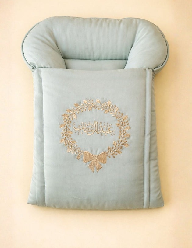 Mint Green Floral Nest