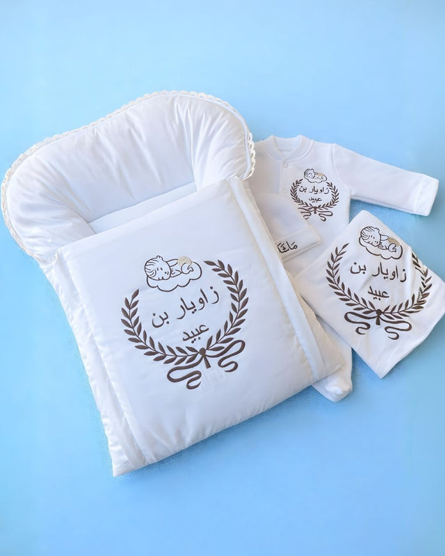 Baby Wreath 4 Piece Set, 4 piece newborn set with name embroidery