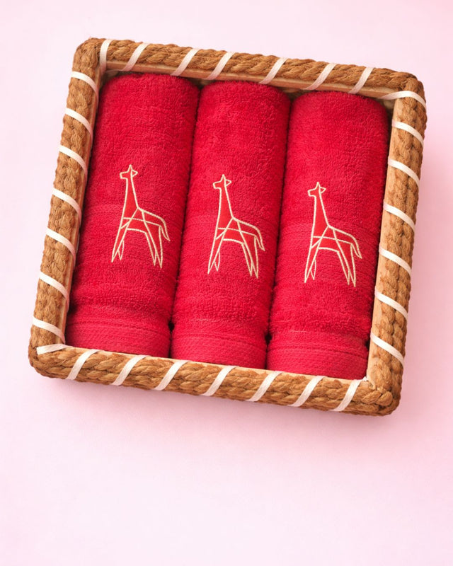 Giraffe Towel Basket, cotton towel gift basket with name embroidery