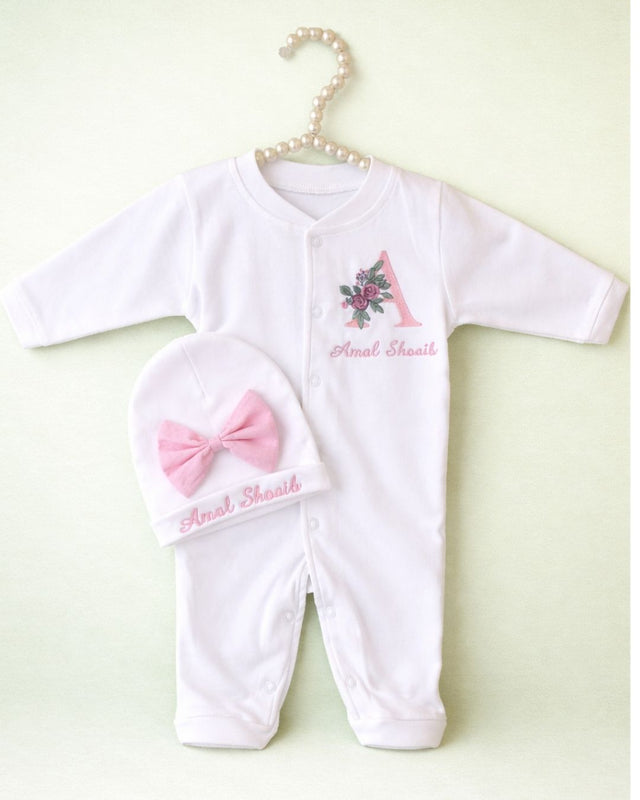Big Bow Initial, blended fabric 2 piece newborn set with name embroidery