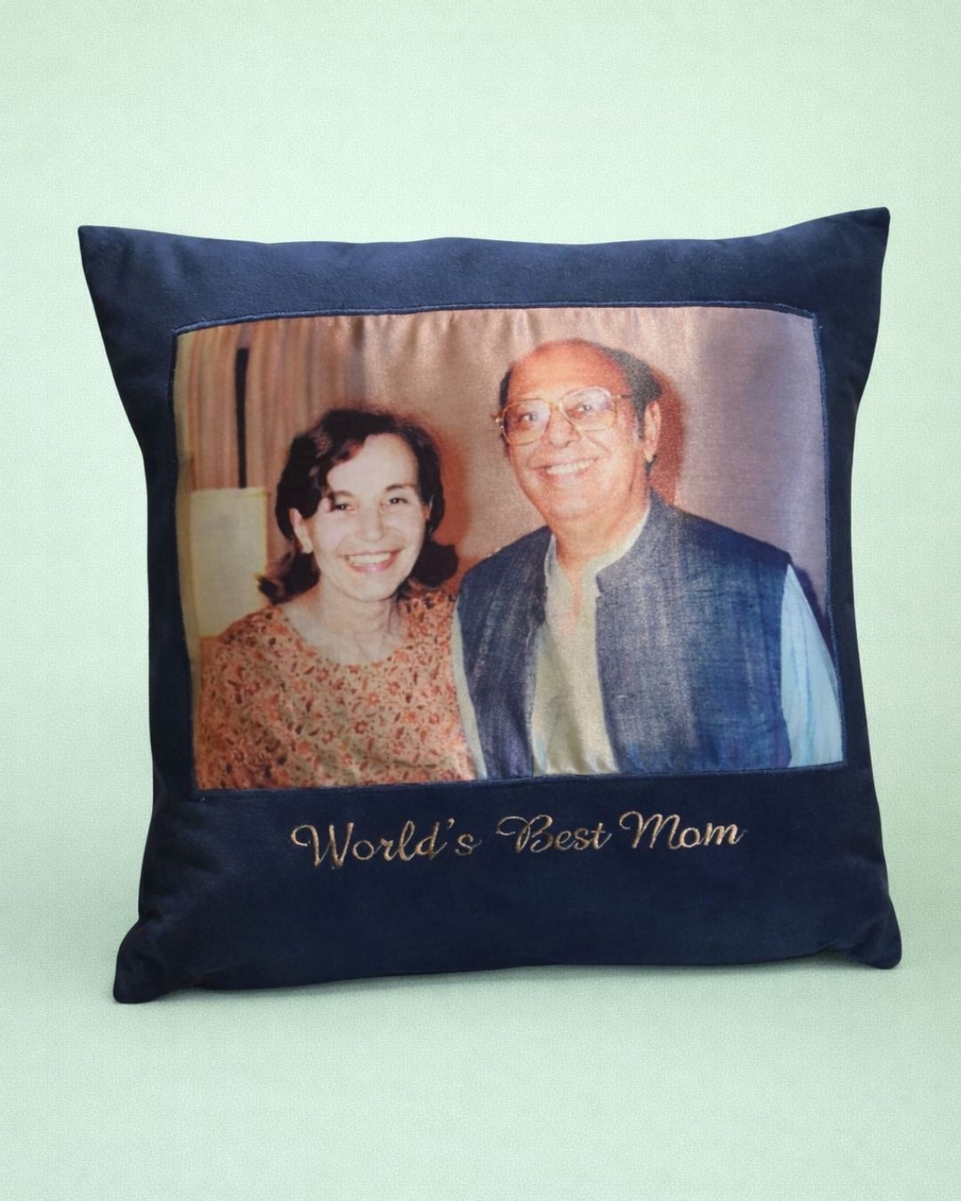Best Mom Cushion, blue velvet name cushion with name embroidery