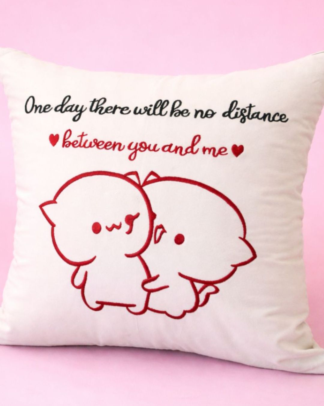 No Distance Cushion, couple cushion, another view