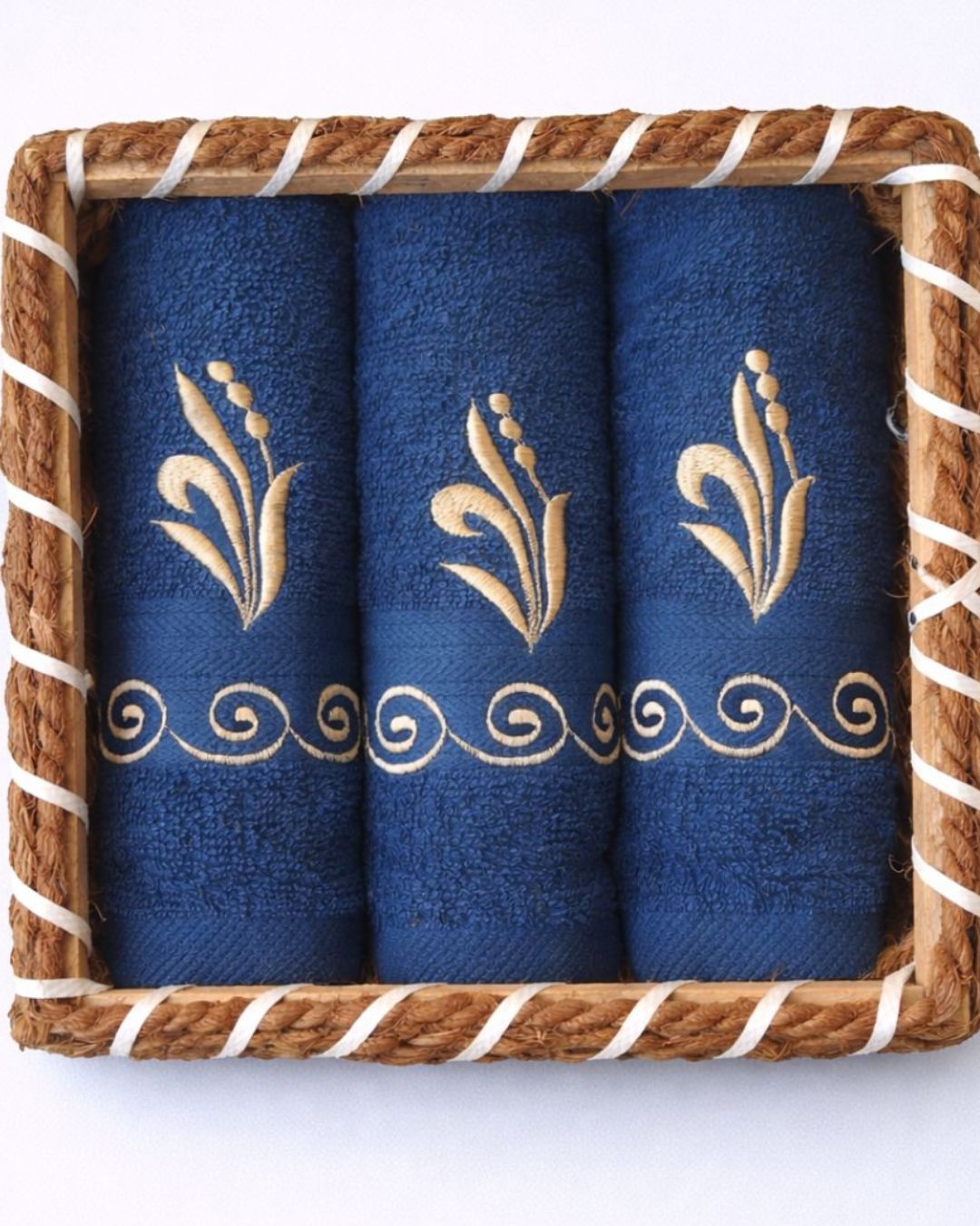 Royal Towel Basket, towel gift basket, another view