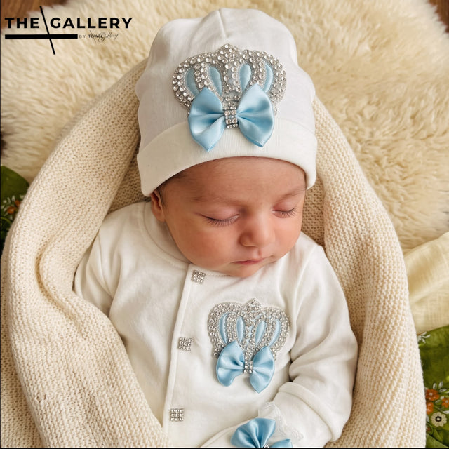Royal Rhinestone, blended fabric 2 piece newborn set with name embroidery