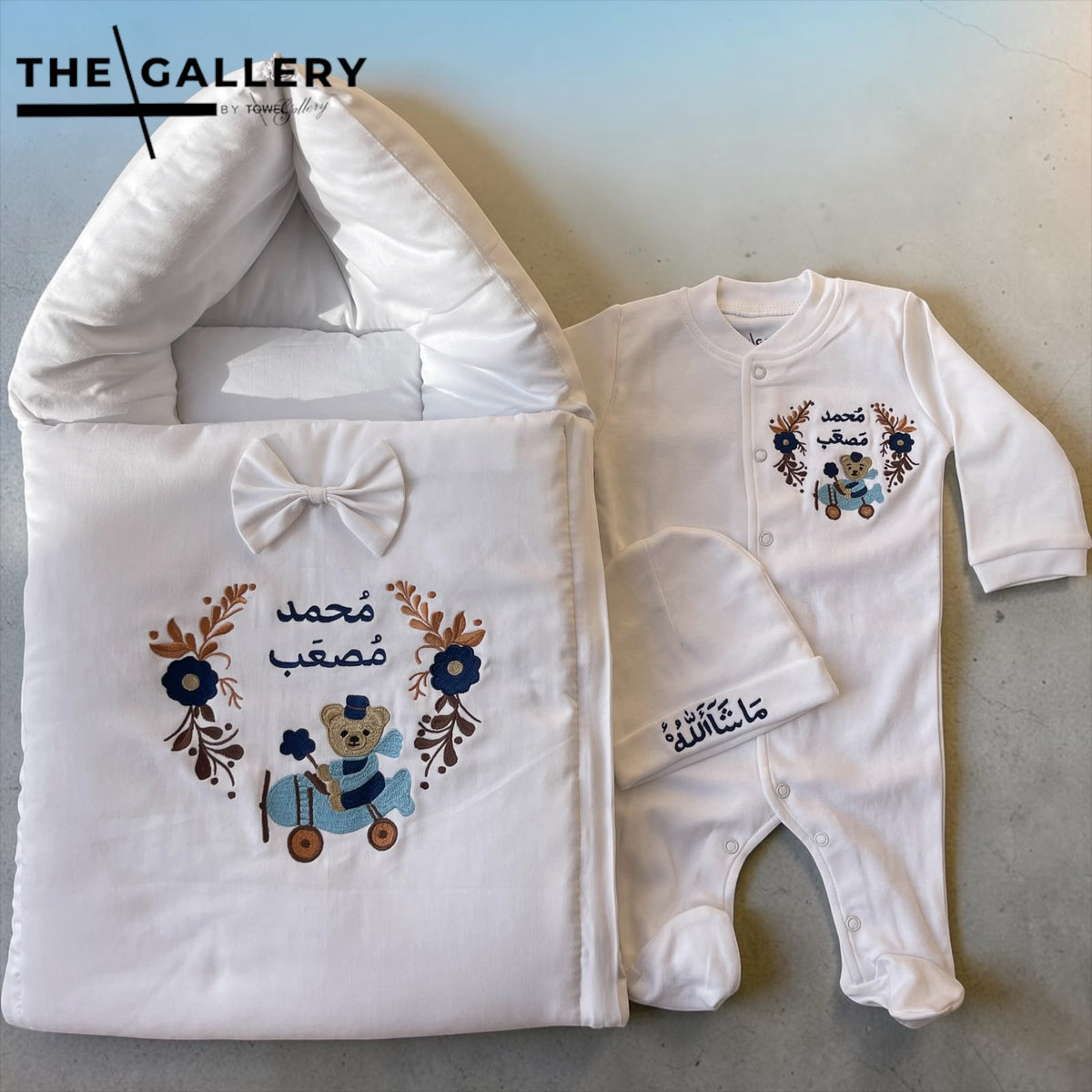 3 Piece Set Boy, cotton satin 3 piece newborn set with name embroidery